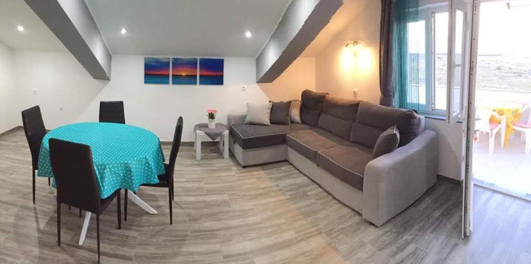 Apartmani Villa Anna Ražanac Εξωτερικό φωτογραφία